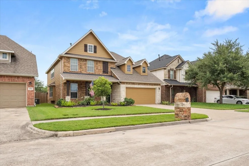 4910 E Meadow Drive Deer Park, TX 77536