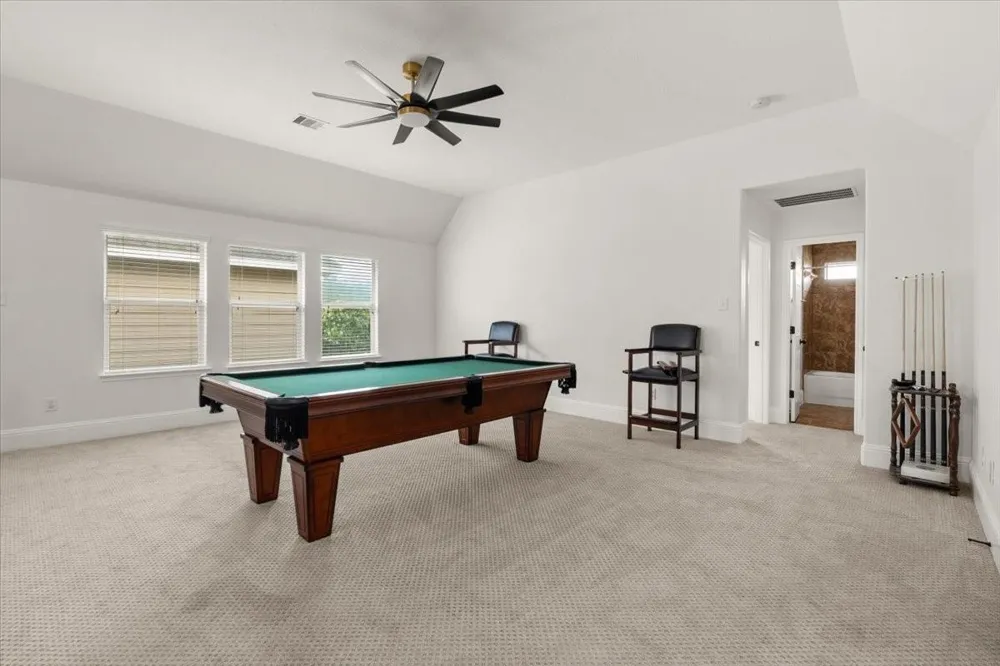 4910 E Meadow Drive Deer Park, TX 77536
