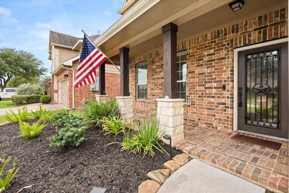 4910 E Meadow Drive Deer Park, TX 77536