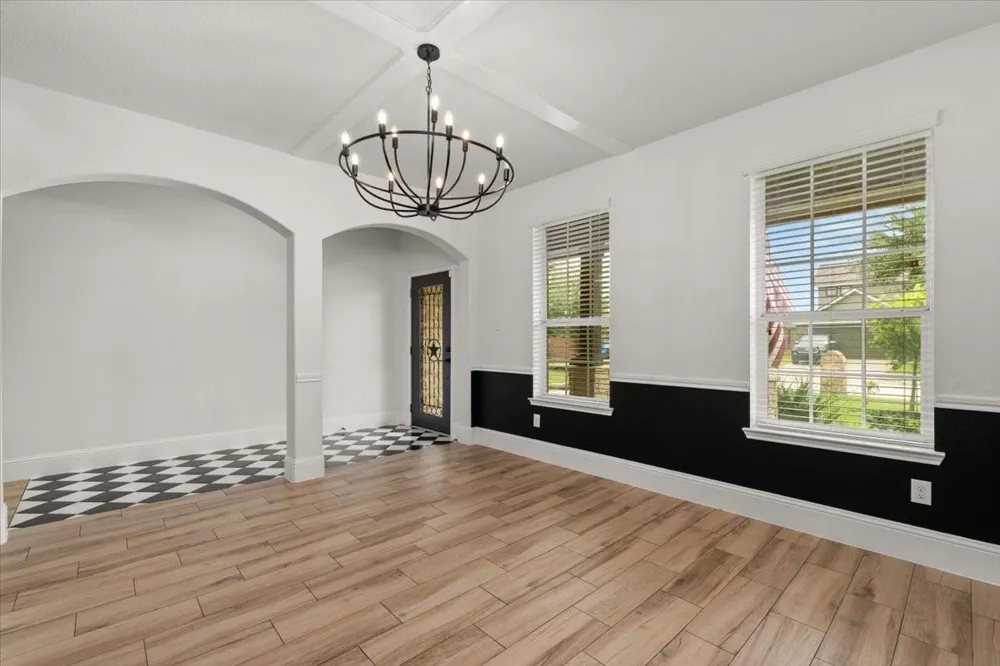 4910 E Meadow Drive Deer Park, TX 77536