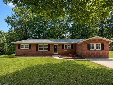 364 Sherwood Forest Drive