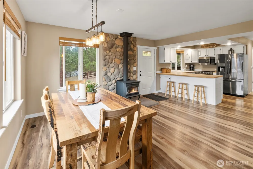 1150 White Road Cle Elum, WA 98922