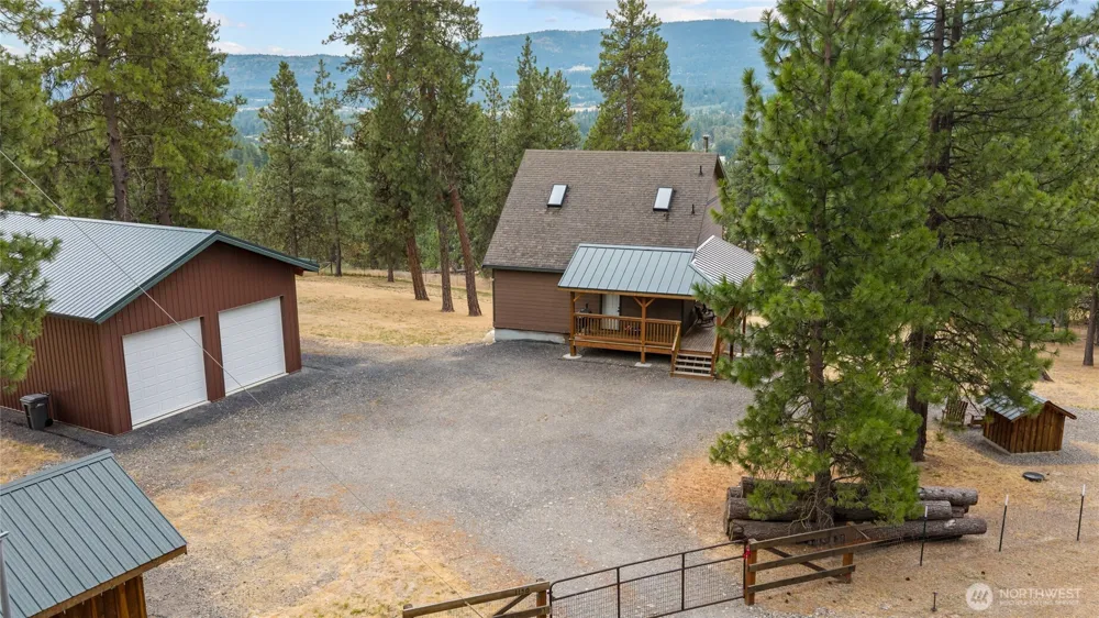 1150 White Road Cle Elum, WA 98922