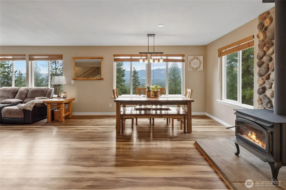 1150 White Road Cle Elum, WA 98922