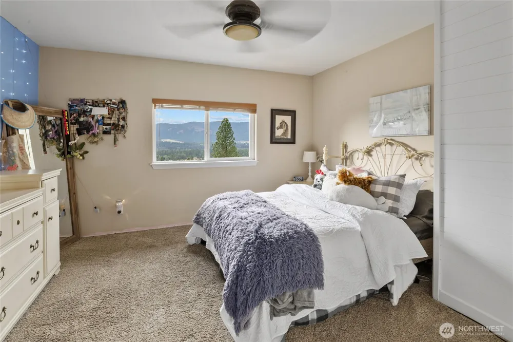 1150 White Road Cle Elum, WA 98922