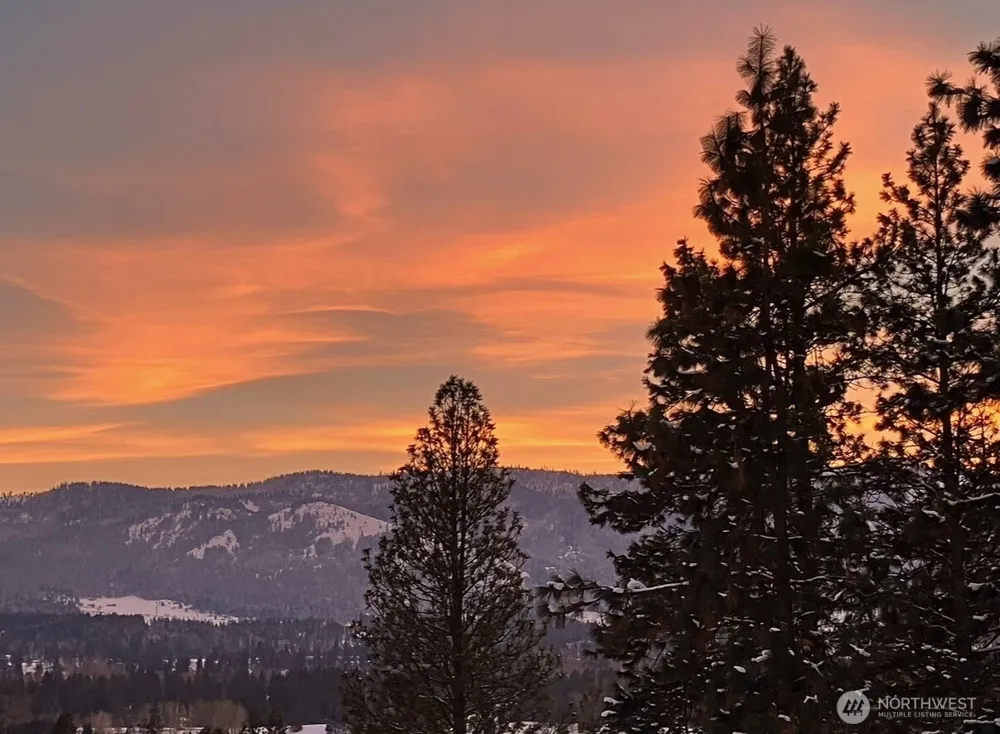 1150 White Road Cle Elum, WA 98922