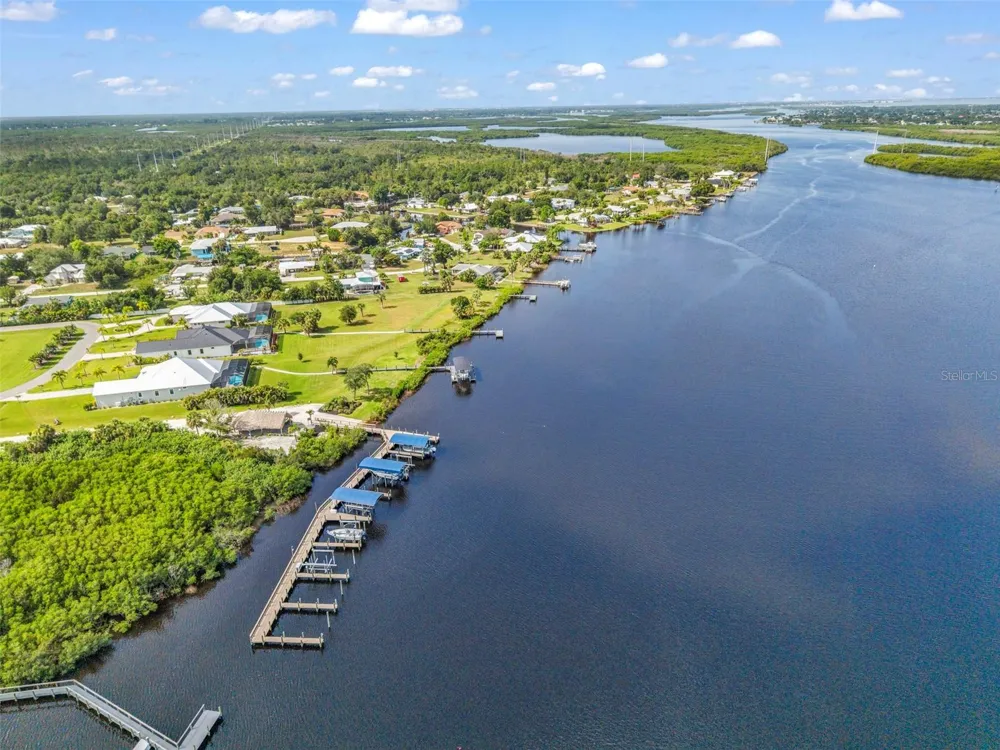 28975 SMUGGLERS LANE Punta Gorda, FL 33982