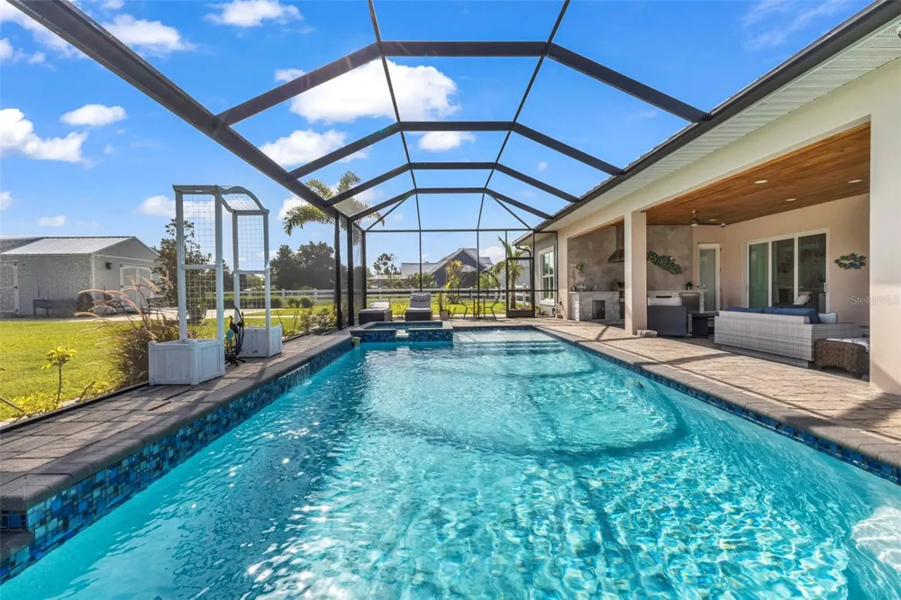 28975 SMUGGLERS LANE Punta Gorda, FL 33982