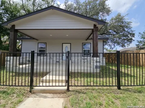 325 Ave B