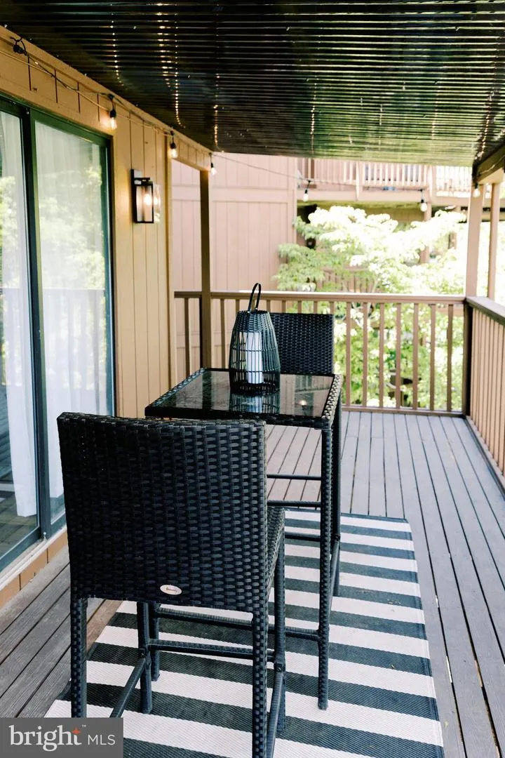 140 THE HILL #M-20 Basye, VA 22810