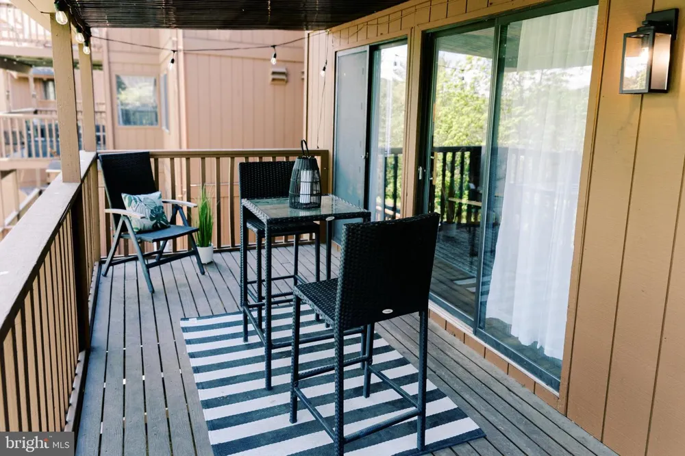 140 THE HILL #M-20 Basye, VA 22810