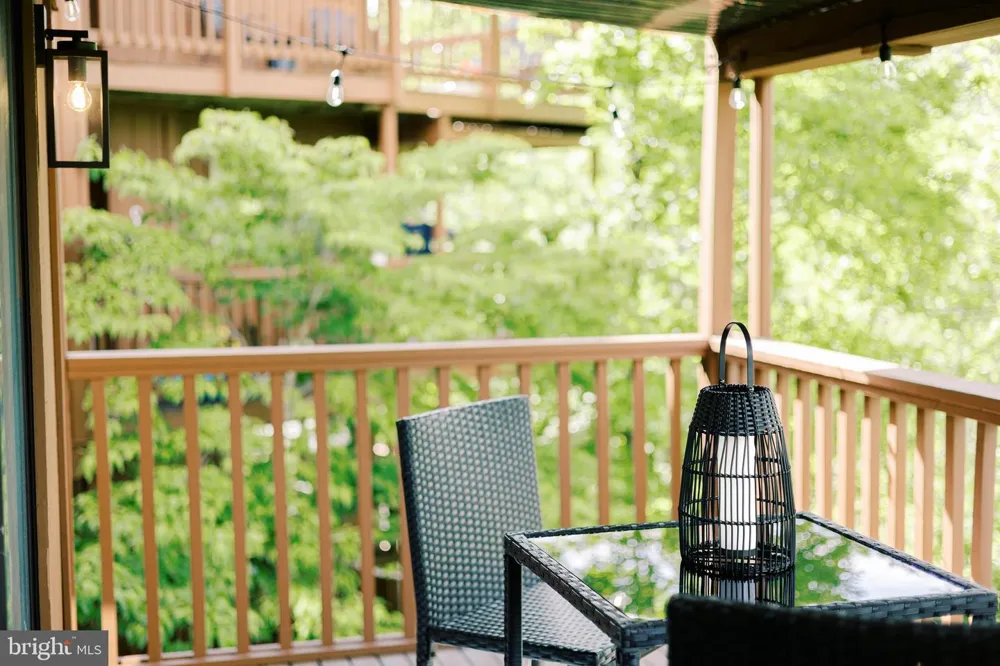 140 THE HILL #M-20 Basye, VA 22810