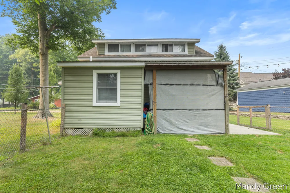 2004 Mildred Street Crystal, MI 48818