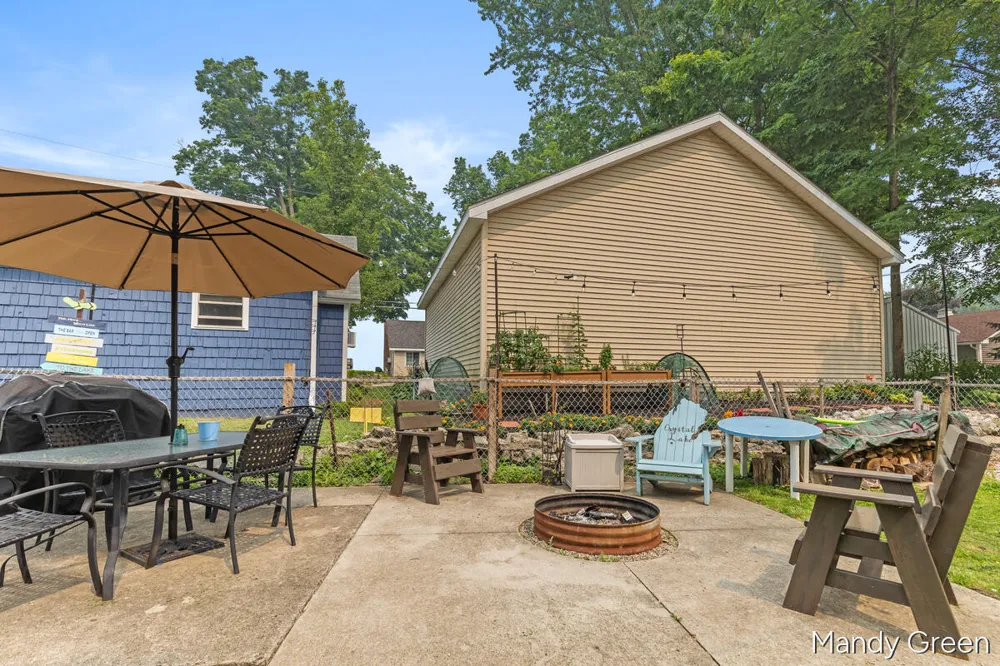 2004 Mildred Street Crystal, MI 48818