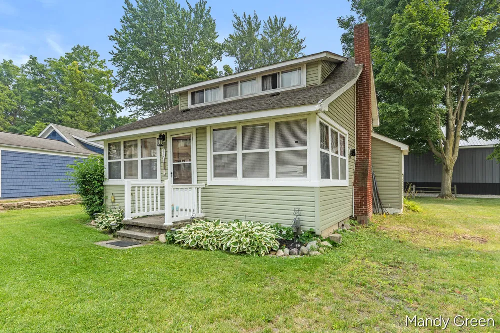 2004 Mildred Street Crystal, MI 48818
