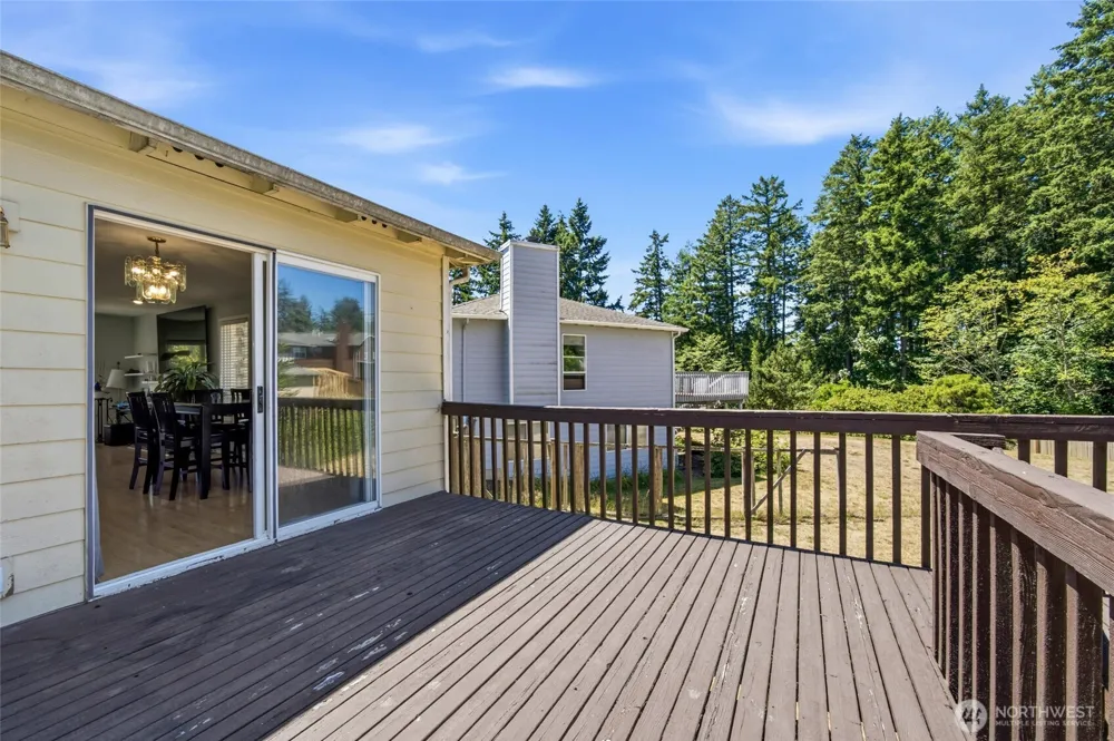 12516 SE 225th Court Kent, WA 98031
