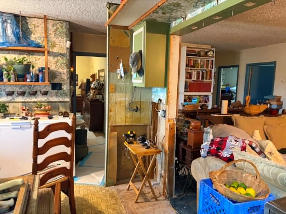 1435 Tiki Drive Tiki Island, TX 77554