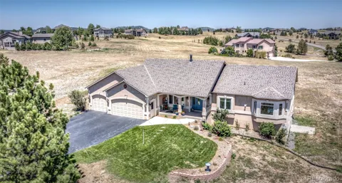890 E Kings Deer Point