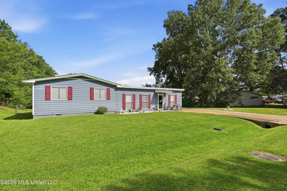 106 Richland Street Richland, MS 39218