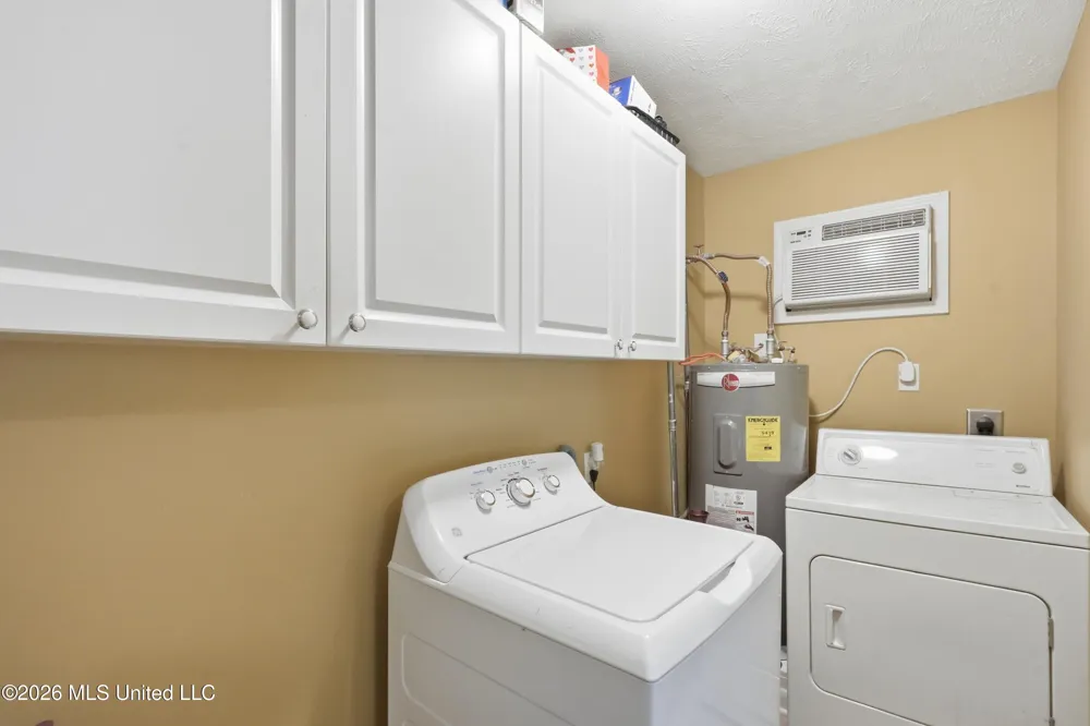 106 Richland Street Richland, MS 39218