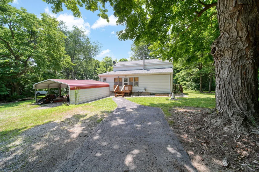 1533 E Munger Road Tecumseh, MI 49286