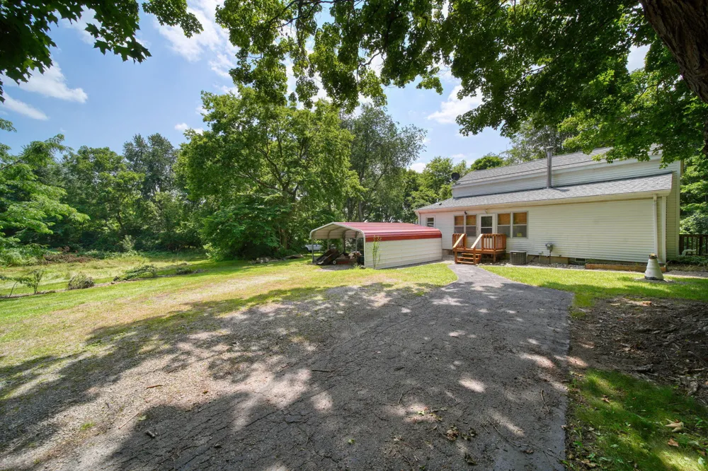 1533 E Munger Road Tecumseh, MI 49286