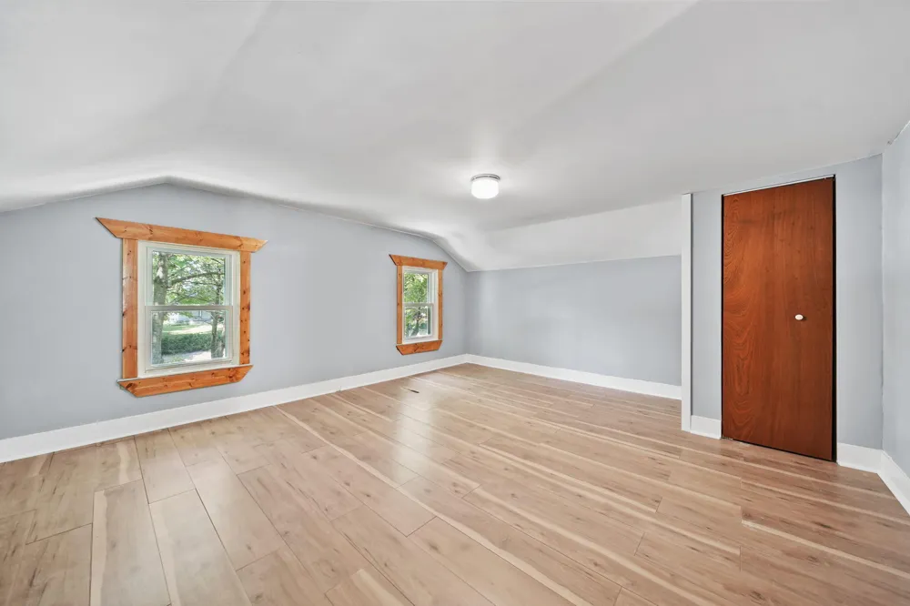 1533 E Munger Road Tecumseh, MI 49286