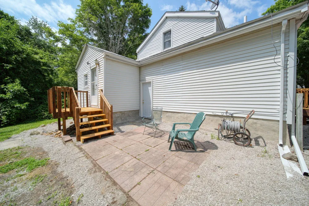 1533 E Munger Road Tecumseh, MI 49286