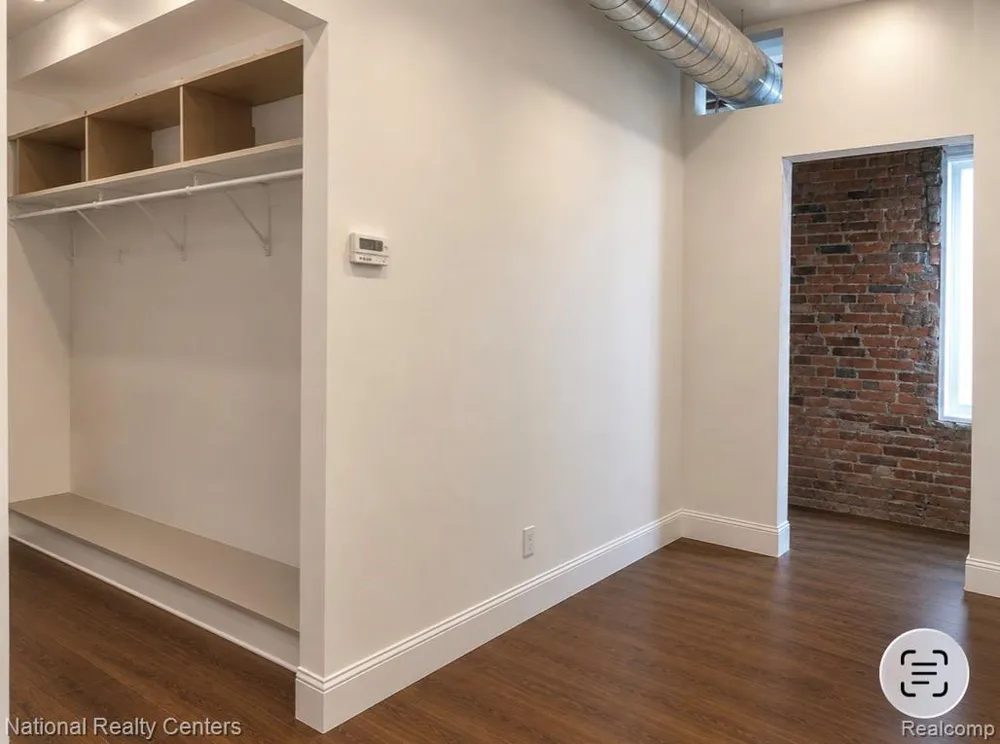 21 Saginaw Street #2A Pontiac City, MI 48342