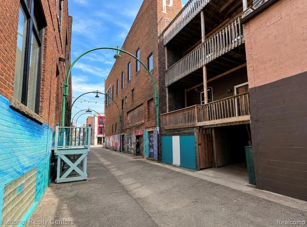 21 Saginaw Street #2A Pontiac City, MI 48342