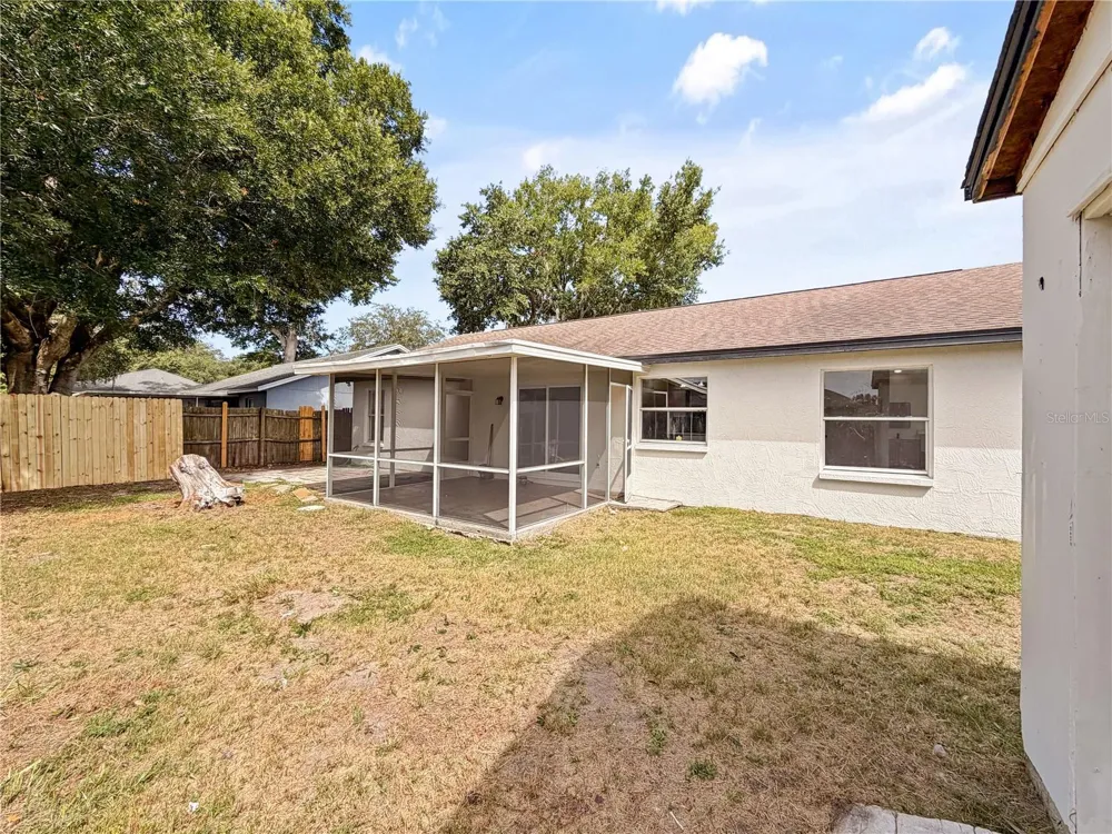 2617 SUNDANCE CIRCLE Mulberry, FL 33860