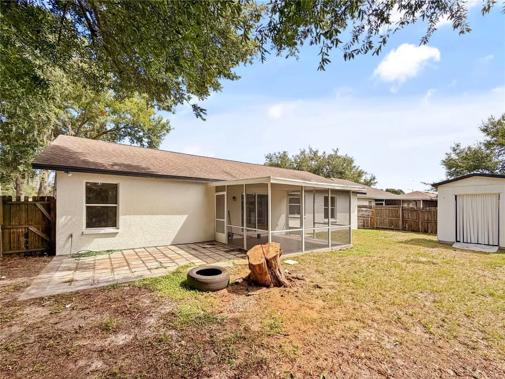 2617 SUNDANCE CIRCLE Mulberry, FL 33860