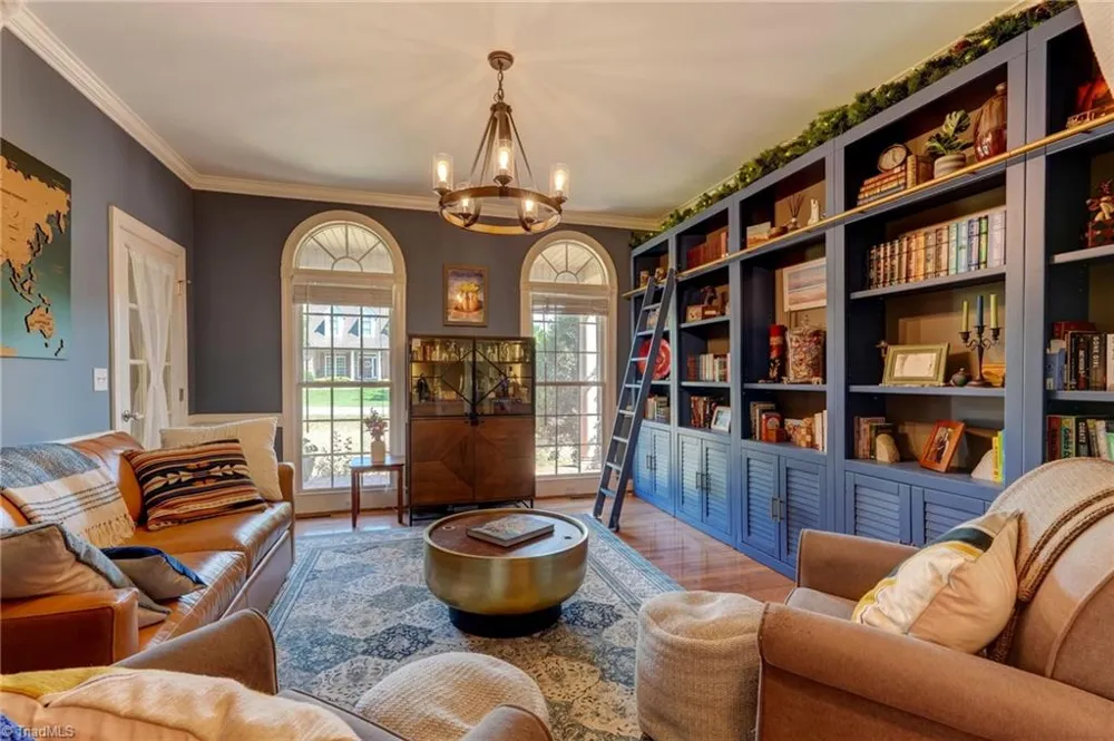 8513 Merriman Farm Road Oak Ridge, NC 27310