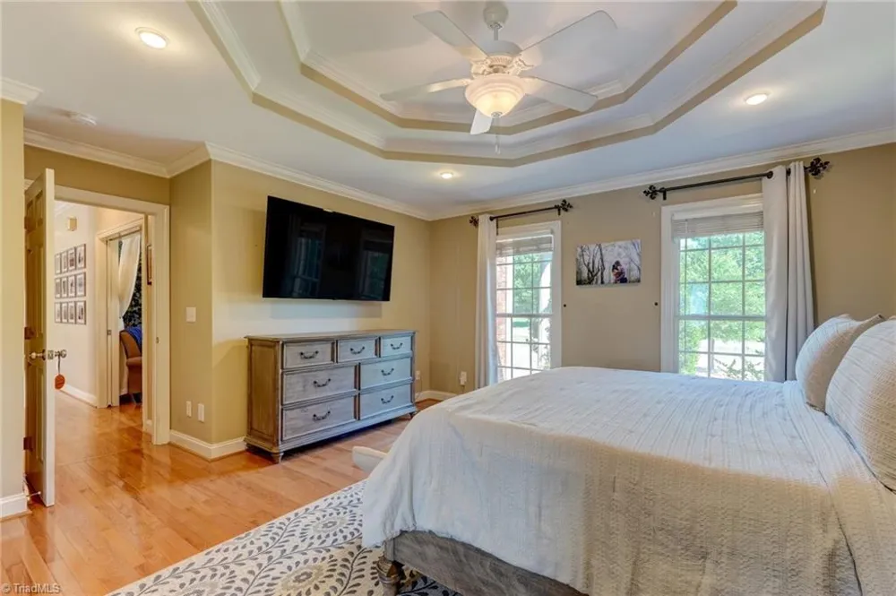 8513 Merriman Farm Road Oak Ridge, NC 27310