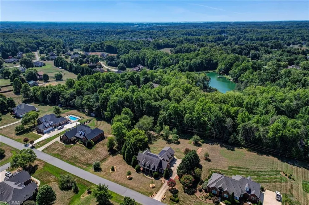8513 Merriman Farm Road Oak Ridge, NC 27310