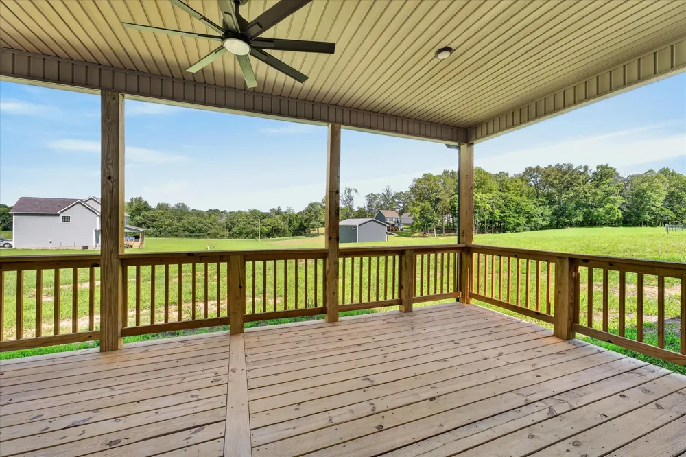 4807 Hunter Rd Southside, TN 37171