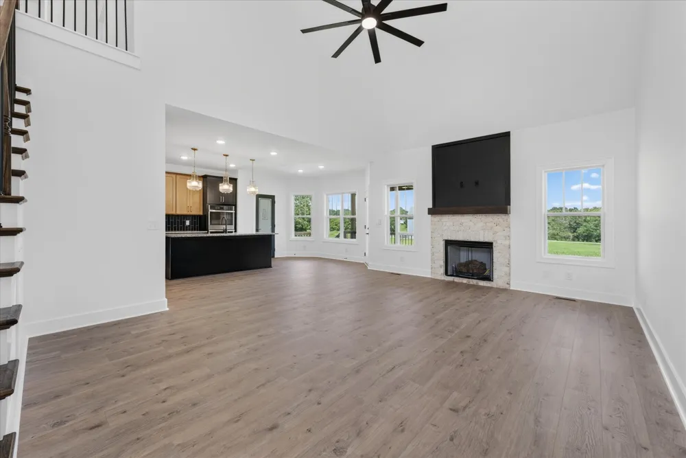 4807 Hunter Rd Southside, TN 37171