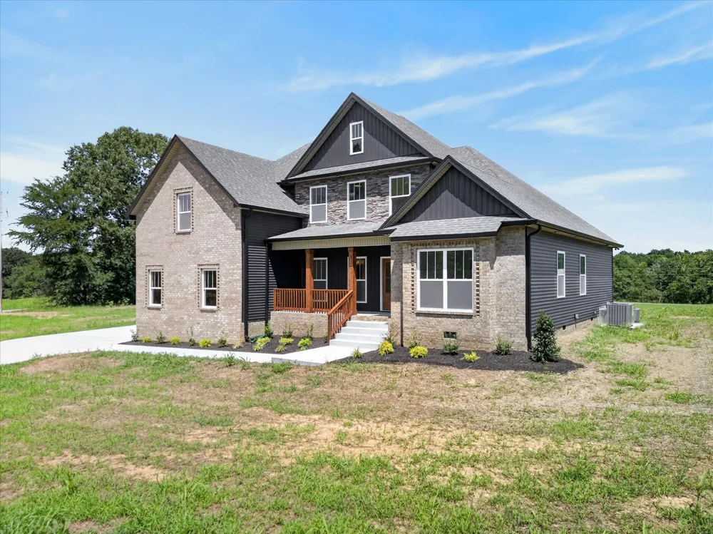 4807 Hunter Rd Southside, TN 37171