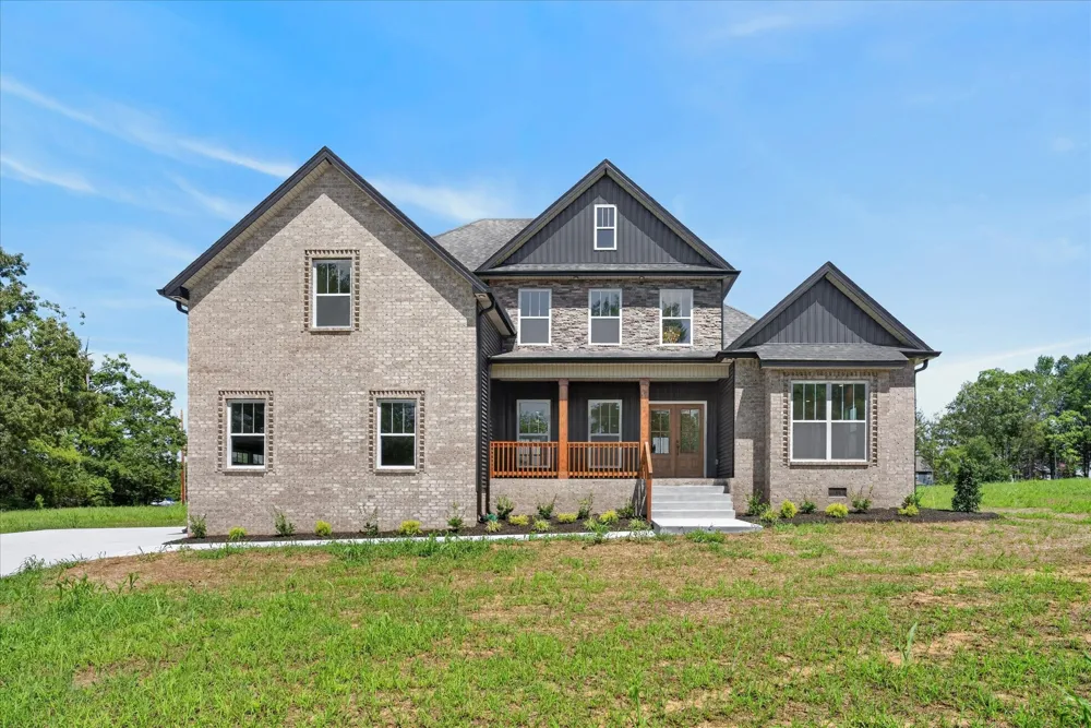 4807 Hunter Rd Southside, TN 37171