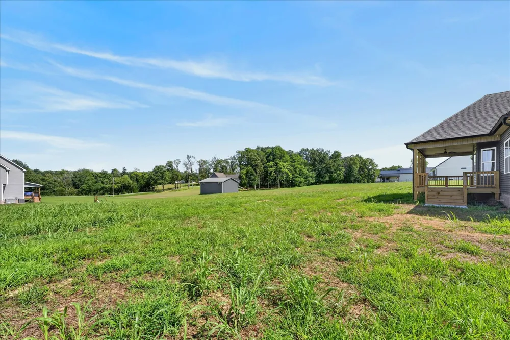 4807 Hunter Rd Southside, TN 37171