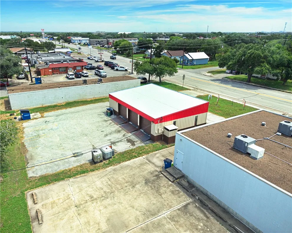504 S San Patricio Street Sinton, TX 78387