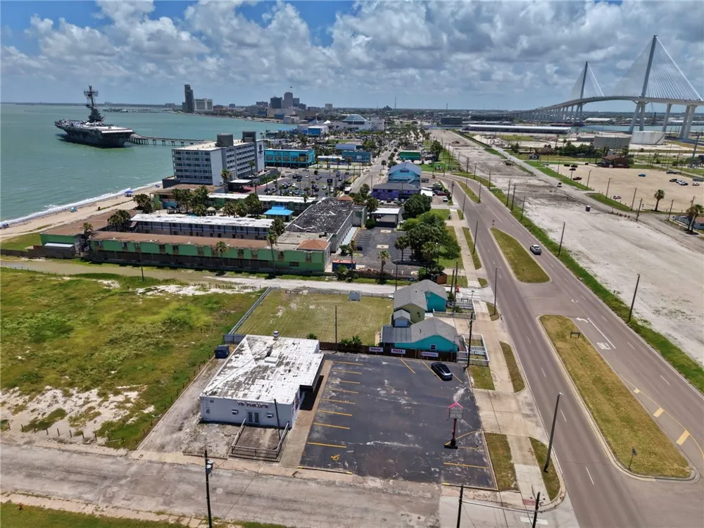 3314 Surfside Boulevard Corpus Christi, TX 78402