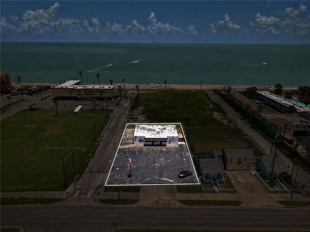 3314 Surfside Boulevard Corpus Christi, TX 78402