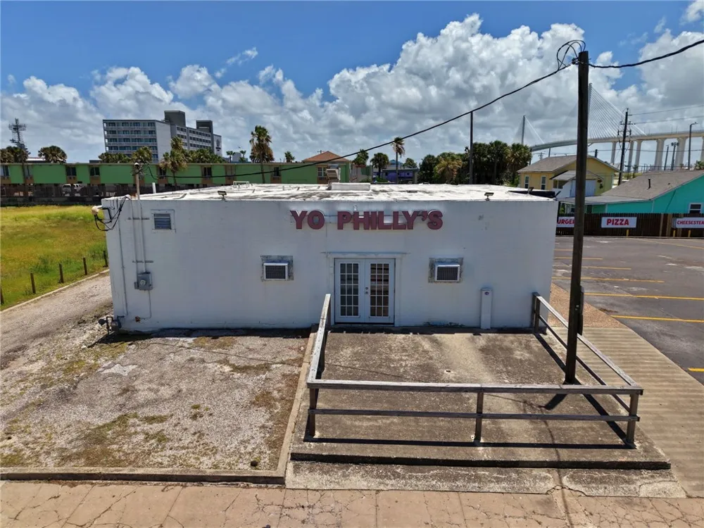 3314 Surfside Boulevard Corpus Christi, TX 78402