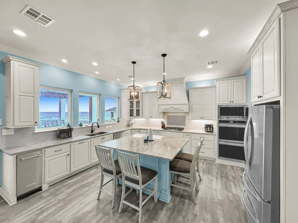 2627 Holiday Drive Crystal Beach, TX 77650