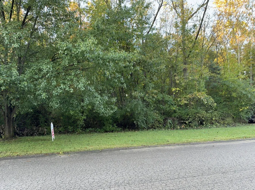 1544 Echo Valley Drive Niles, MI 49120