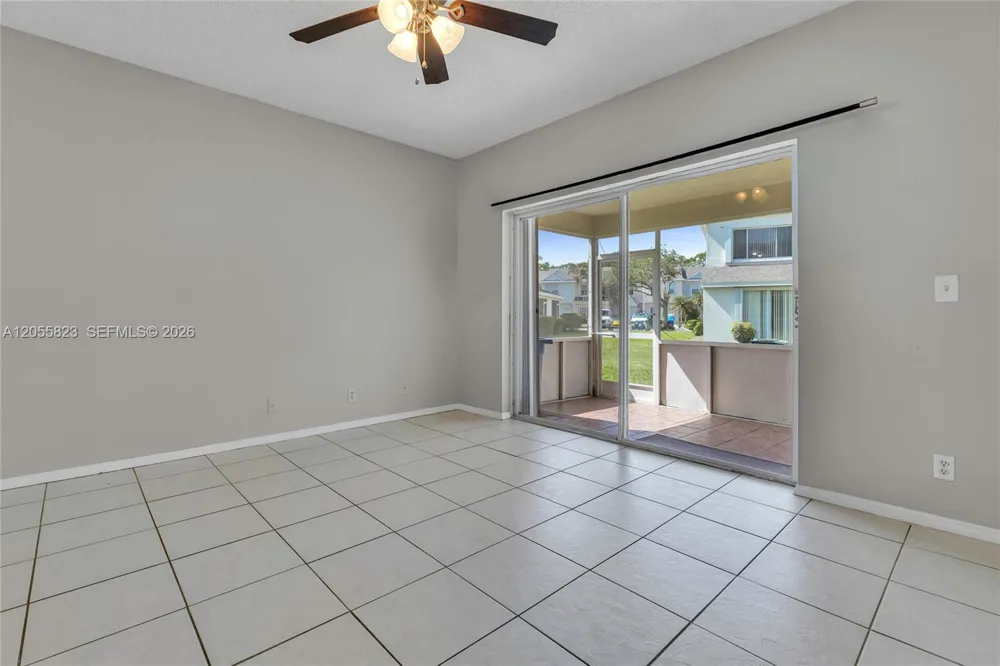 16640 Hemingway Dr #16640 Weston, FL 33326
