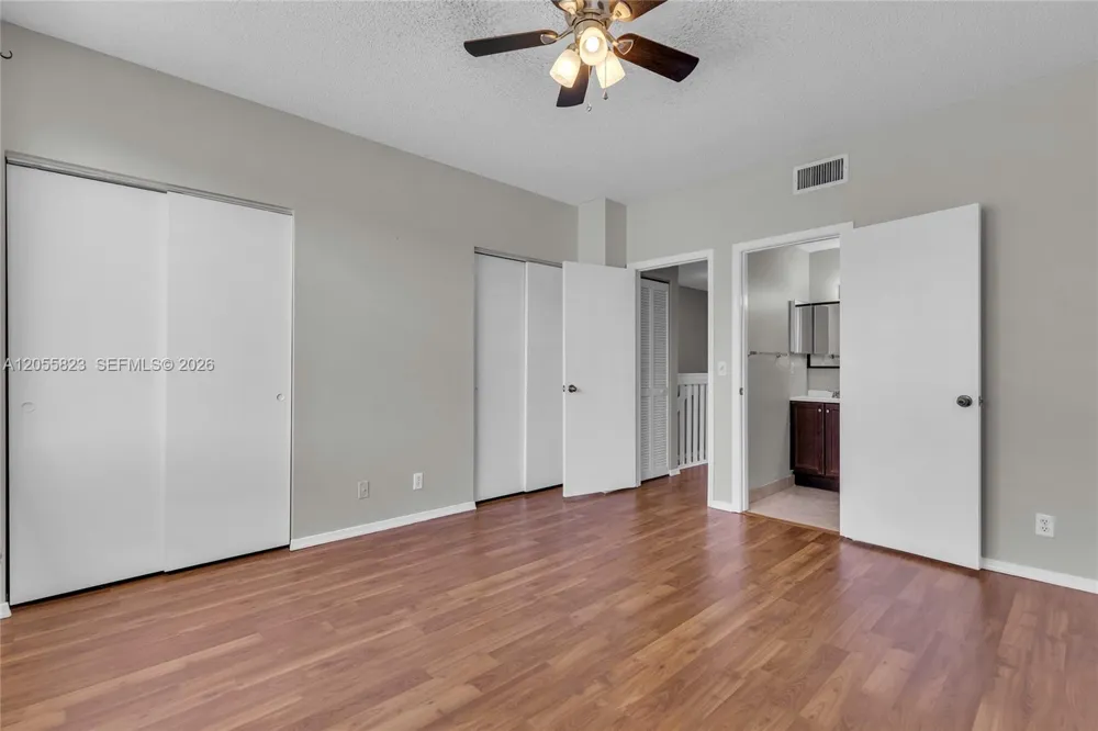 16640 Hemingway Dr #16640 Weston, FL 33326