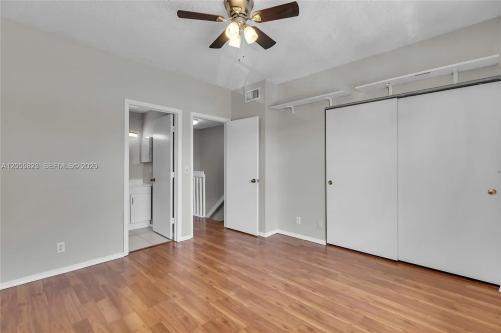16640 Hemingway Dr #16640 Weston, FL 33326