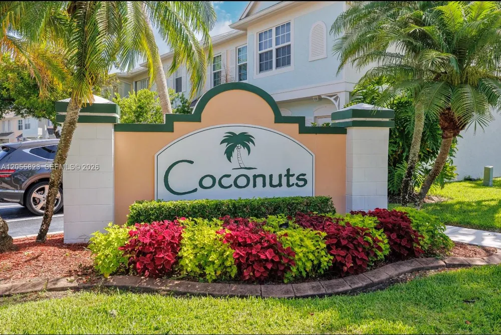 16640 Hemingway Dr #16640 Weston, FL 33326